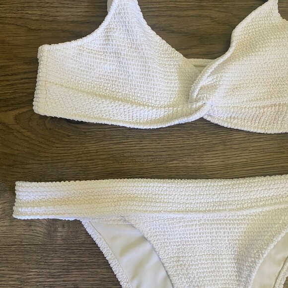 Pacsun Two Piece White Bikini Set Textured Seersucker Cheeky Bottoms Twist Top - Picture 5 of 8